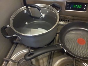 T-fal cookware review - pan and oven on stove
