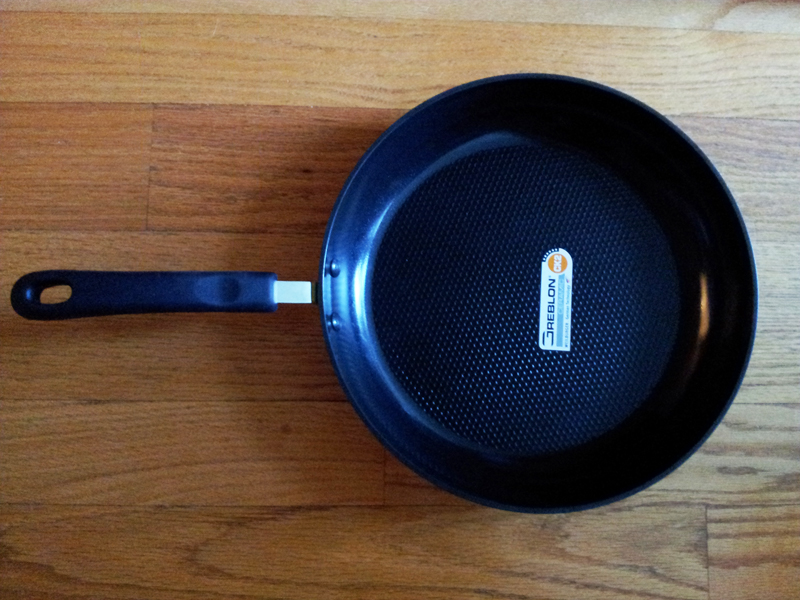 Mom Knows Best: Ozeri Green Earth Smooth Ceramic Nonstick Frying Pan